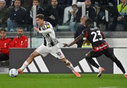 罗马+那不勒斯均上演逆转好戏，两队同分，排名包揽前二