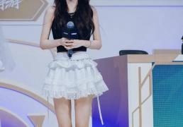 Rita的逆袭之路！电竞解说到娱樂(lè)圈女神，跨界走得(dé)飞起！