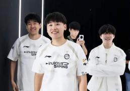 LPL季后赛：IG与AL败者组生死战，TES与BLG争夺第一张世界赛门票