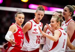 赫伯茨落泪！波兰女排5局险胜晋级世锦赛八强，意大利零封横扫