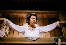 邓超还原美人鱼名场面