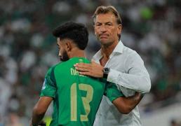 沙特换帅！曼奇尼下课，老将回归！