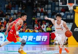 平安夜！CBA焦点战！24日19点30分，CCTV5和CCTV5+直播表出炉