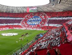 拜仁大战多特蒙德，能否(fǒu)守住榜首位置？