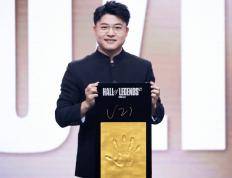 RNG被外卖公(gōng)司收购，Uzi有複(fù)出(chū)希望，雙(shuāng)方(fāng)早有合作(zuò)