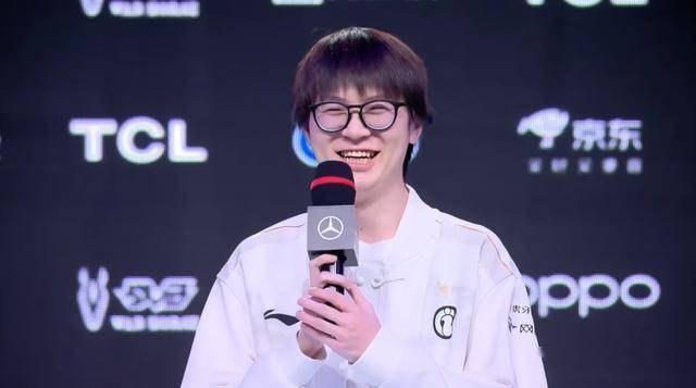 LPL水鬼(guǐ)战队再现，LPL全神班擊(jī)败“一生之敌”，LPL嘴硬(yìng)選(xuǎn)手诞生