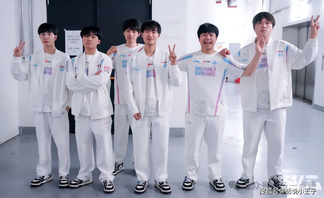 IG只有2条路能走！1支队伍稳进世界赛，4支队伍保底冒泡赛