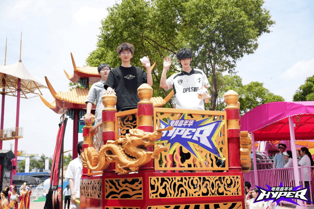 直播(bō)战場(chǎng)推陳(chén)出新，虎牙进入(rù)升維(wéi)时代