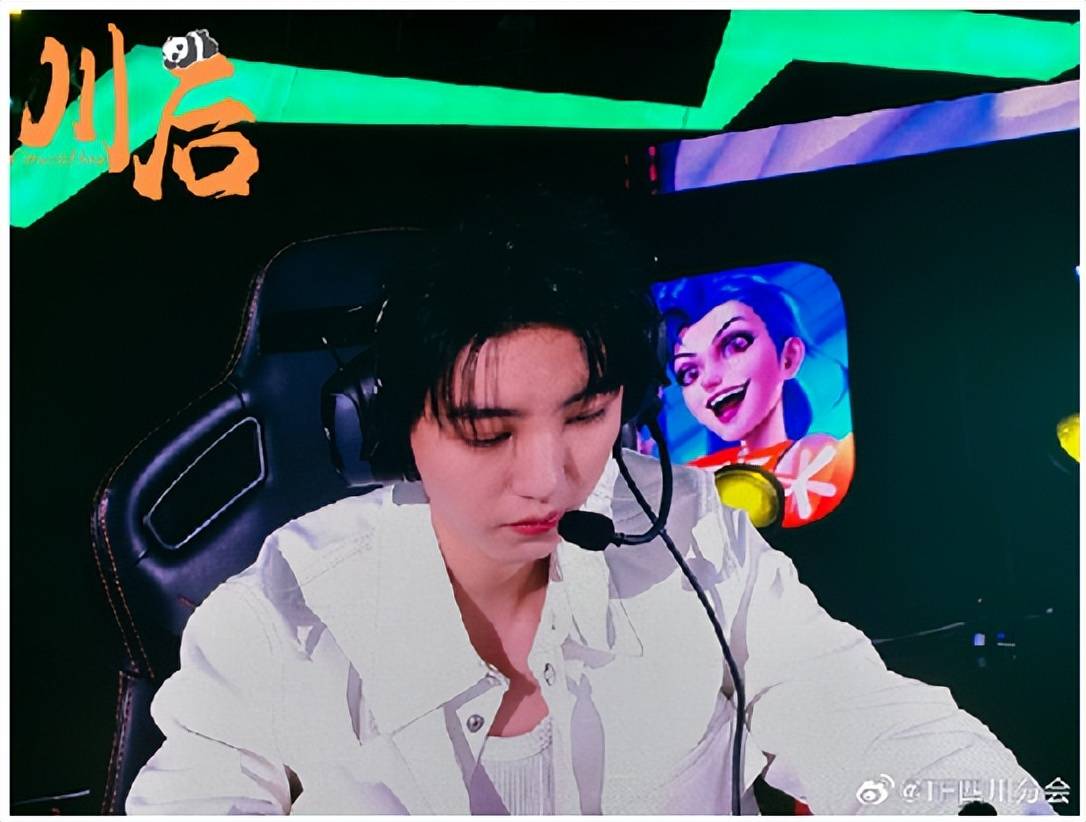 拒(jù)绝快(kuài)闪！明星玩家为何选择在LOL手游定居