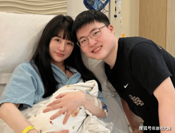 RNG被外卖公(gōng)司收购，Uzi有複(fù)出(chū)希望，雙(shuāng)方(fāng)早有合作(zuò)