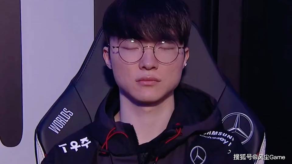 LOL历史(shǐ)最强战隊(duì)诞生！23连胜拿下MSI冠軍(jūn)，Faker被對(duì)位(wèi)FMVP