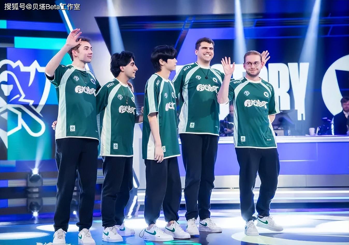 海外网友热議(yì)BLG淘汰FLY：FLY差(chà)点就3-1了！BLG是东部最弱(ruò)战隊(duì)