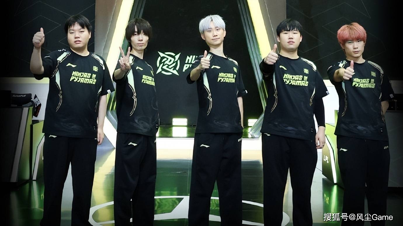 LPL冠军打野身(shēn)败名裂！大(dà)優(yōu)势局送输比賽(sài)，管泽元怒斥(chì)：不配赢