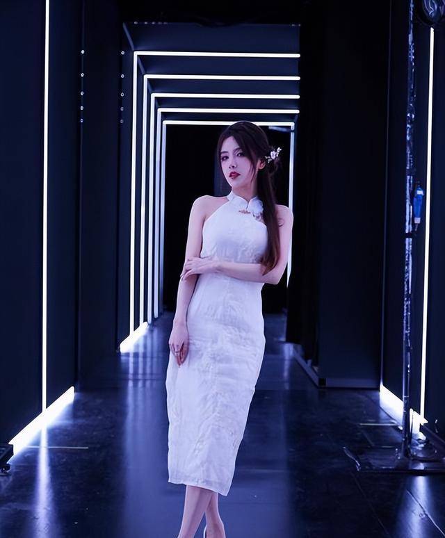 Rita的逆袭之路！电竞解说到娱樂(lè)圈女神，跨界走得(dé)飞起！