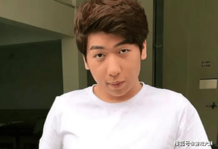 炫神因罵(mà)theshy被処(chù)罚，如今(jīn)认怂，公开道(dào)歉希望拿回二路解说权