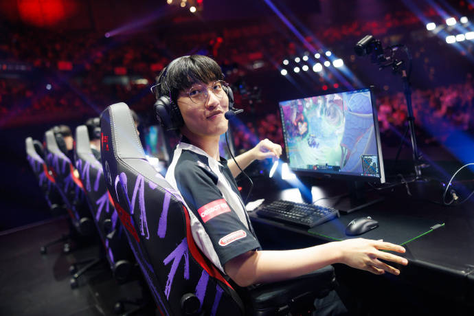 最有机会的一次!AL大战GEN,能否斩获电竞世界杯LOL冠军?