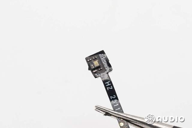 拆解报告：EDIFIER漫步者Lolli Clip AI耳夹式(shì)降(jiàng)噪(zào)耳机