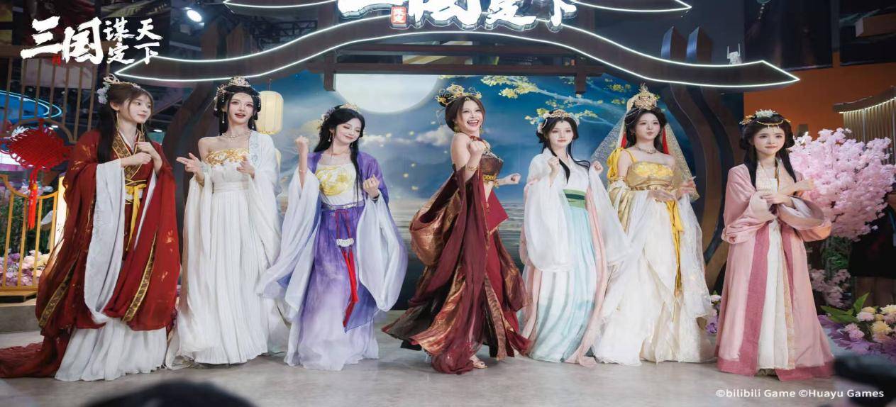 LOL转會(huì)像排兵(bīng)布阵？這(zhè)游戏教你策略的门道