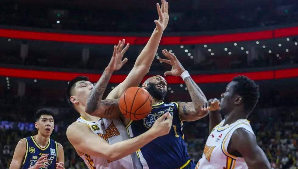 CBA禁赛处罚引发热议