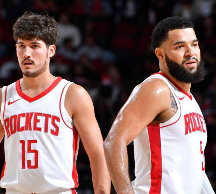 火箭调整阵容:两位老将回归出战!