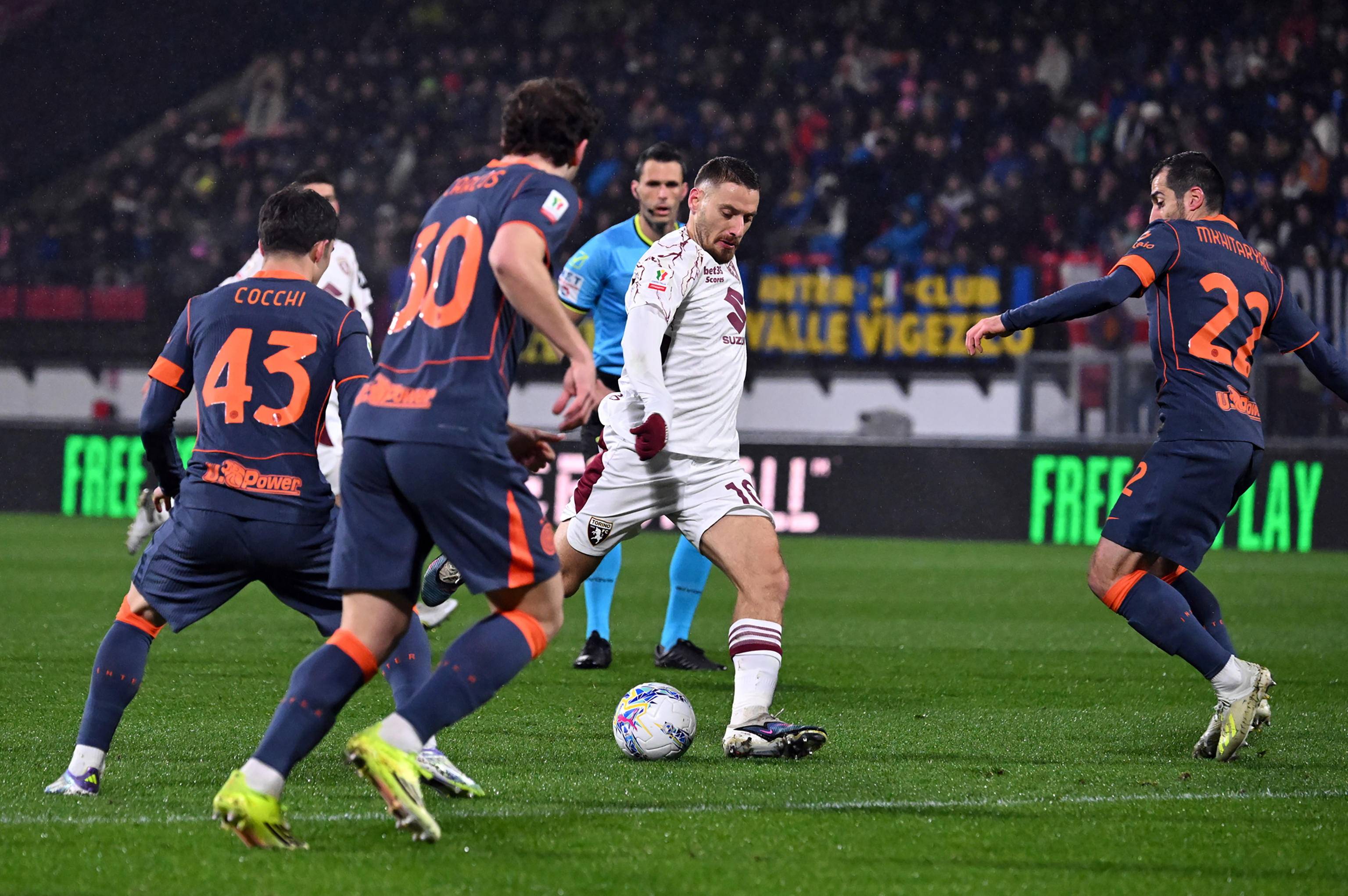 （外代二线）足(zú)球——意(yì)大利盃(bēi)：国米晋级半决賽(sài)