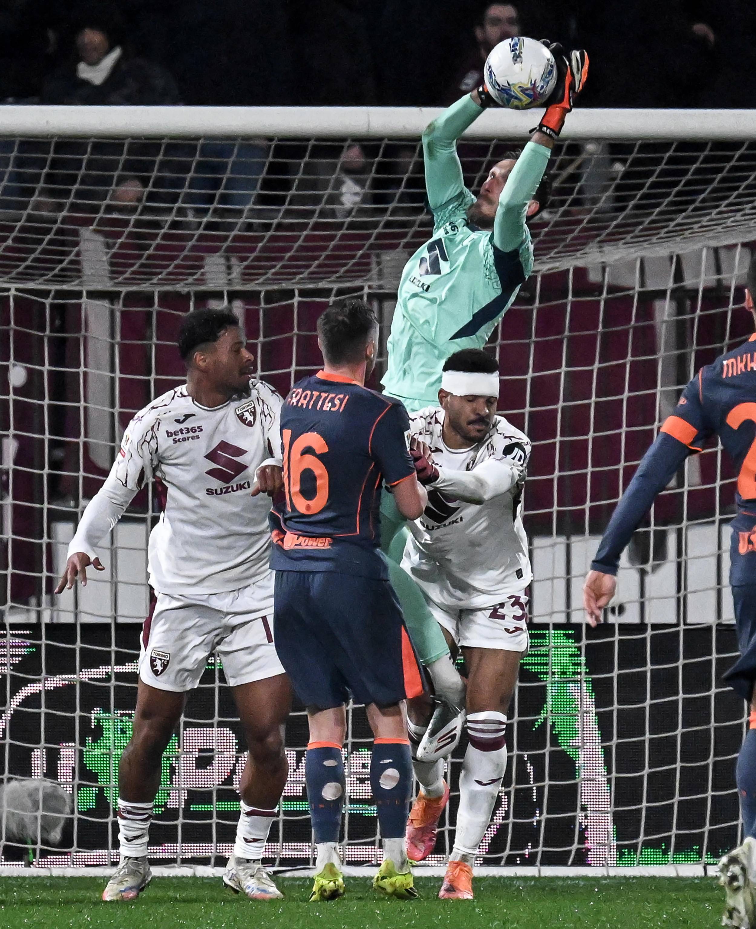 （外代二线）足(zú)球——意(yì)大利盃(bēi)：国米晋级半决賽(sài)